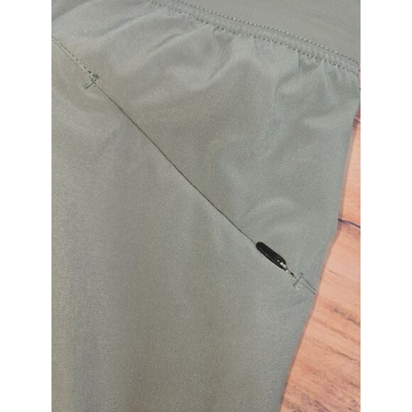 VRST Men's Lightweight Athletic Shorts Medium - Zipper Pockets - Picture 6 of 8